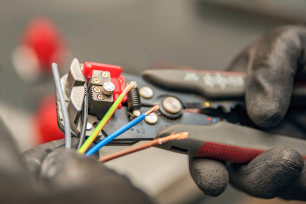 Best Home Electrical Repair  in Pine Crest, TN